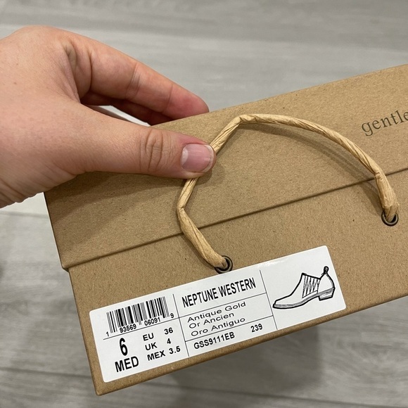 Gentle Souls Neptune Chelsea Western Bootie 6 Gold Snakeskin Embossed Leather - Picture 7 of 8